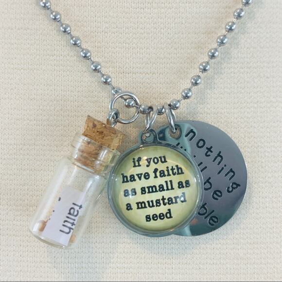 Charm necklace with bottle cork faith seeds saying - Picture 2 of 7